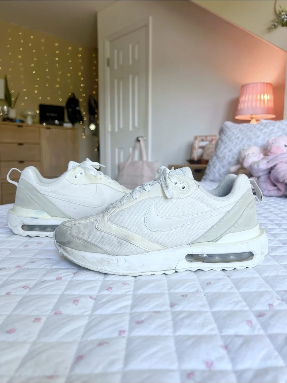Nike Air Max Dawn White Phantom Sail Coconut Milk Sneakers Women’s Size 8